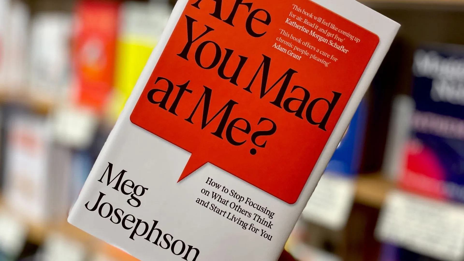 Dejar de complacer: el camino hacia la autenticidad seg&uacute;n Meg Josephson