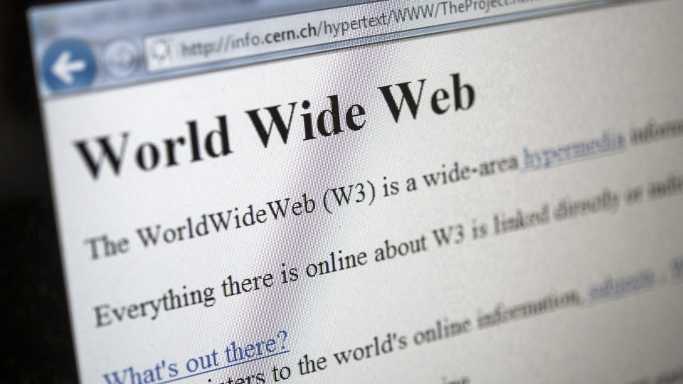 Murio-el-Internet-Altman-y-Ohanian-alertan-sobre-una-red-dominada-por-bots-e-inteligencia-artificial